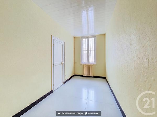 Maison à vendre  3 pièces - 78,76 m 2   ROCHEFORT  - 17