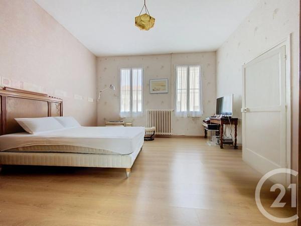 Maison à vendre  3 pièces - 78,76 m 2   ROCHEFORT  - 17
