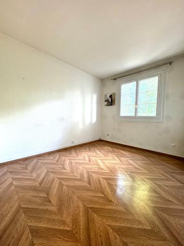 Claye-Souilly ... Maison de 6/7 pièces + Studio indépendant!!!