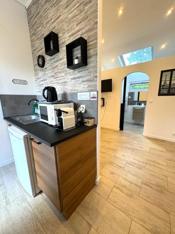 Claye-Souilly ... Maison de 6/7 pièces + Studio indépendant!!!