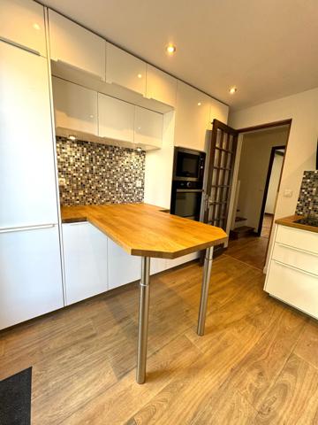 Claye-Souilly ... Maison de 6/7 pièces + Studio indépendant!!!