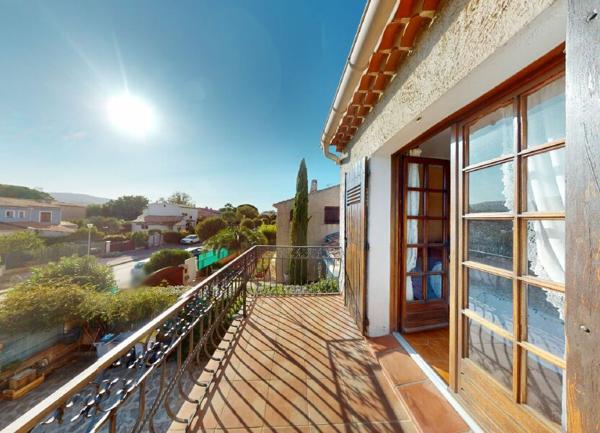 Maison à vendre    5 pièces •  Hyères