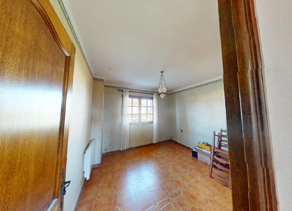 Maison à vendre    5 pièces •  Hyères