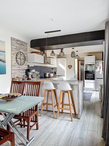 COLOMBES - MAISON 6 P DEPENDANCE TERRASSE PISCINE