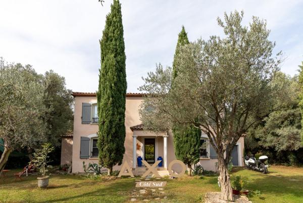 CASTELNAU-LE-LEZ - PROPRIÉTÉ DEXCEPTION  164 m²  4 CHAMBRES  BUREAU  TERRAIN ARBORÉ 2 790 m²  PISCINABLE  1 475 000 