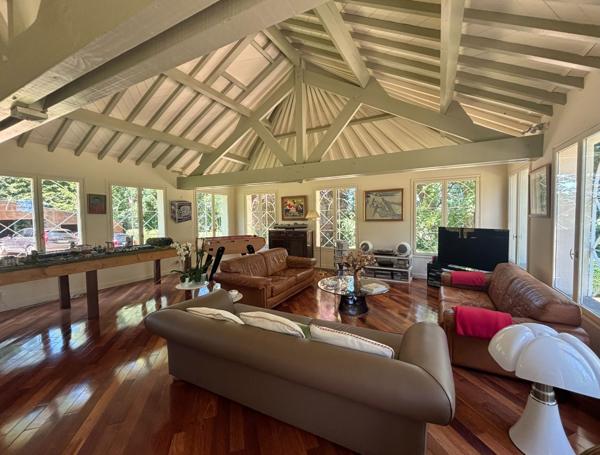Vente Maison de luxe Bernay 14 Pièces 600 m²