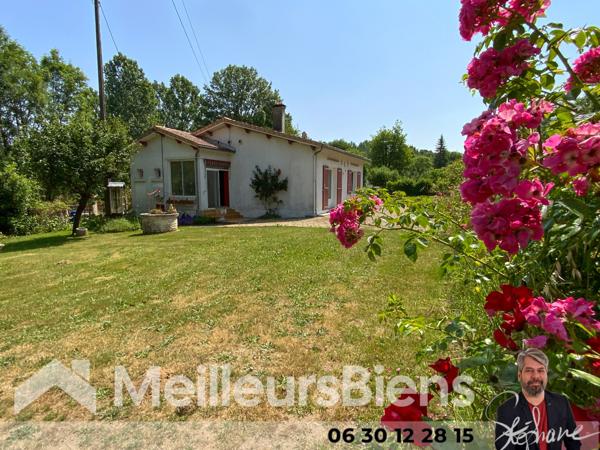 Maison et dépendances entre Montendre et Chepniers