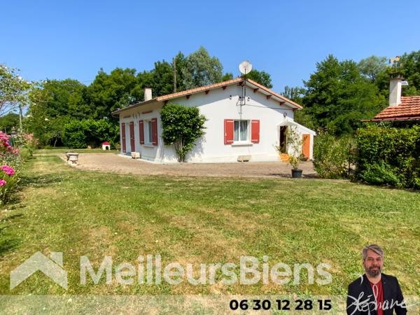 Maison et dépendances entre Montendre et Chepniers