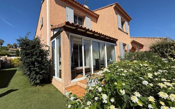 Maison à vendre    5 pièces • 110 m2 Sanary-sur-Mer