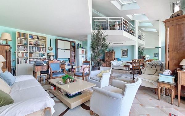 Appartement à vendre    4 pièces • 137,88 m2 Cannes