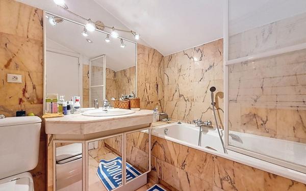 Appartement à vendre    4 pièces • 137,88 m2 Cannes