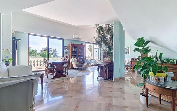 Appartement à vendre    4 pièces • 137,88 m2 Cannes