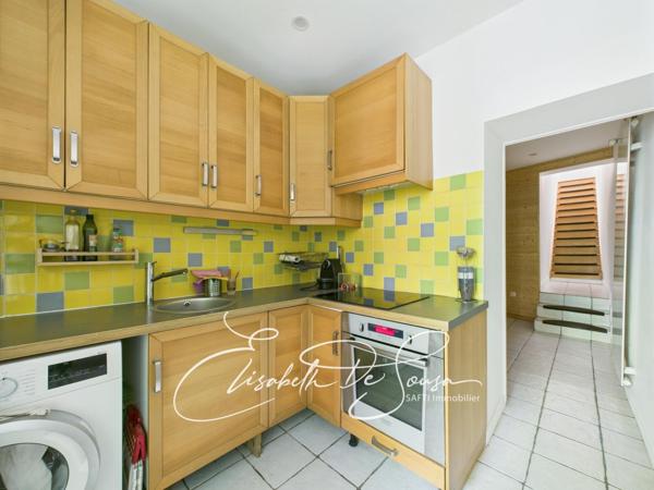 DUPLEX DE CHARME AVEC JARDIN PRIVATIF EN BORD DE MARNE – SAINT-MAURICE CENTRE