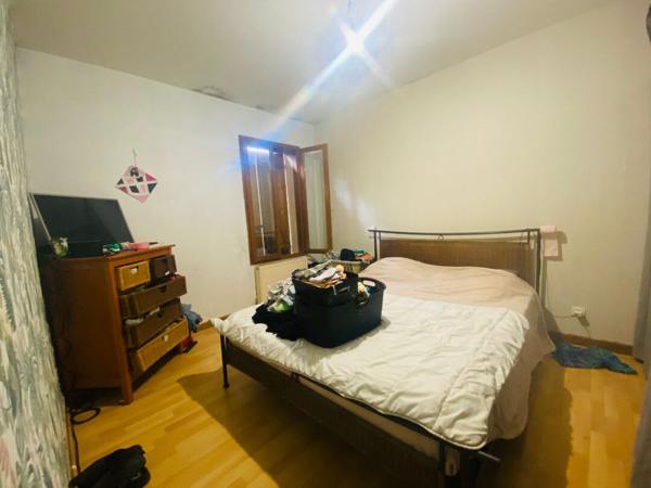 A vendre Maison Montluçon 5 pièces (158 m² hab) - Séjour (60m²) - Terrain en partie constructible 2846 m² Montlucon