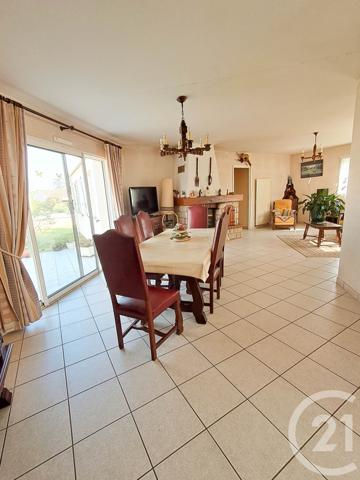 Maison à vendre  4 pièces - 111,34 m2 TALMONT ST HILAIRE - 85