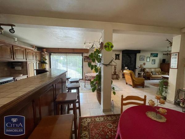 Maison à vendre 10 pièces 311m²