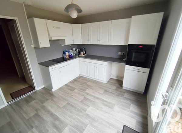 Maison à vendre 6 pièces 110 m² Commelle-Vernay