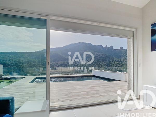 Maison à vendre 5 pièces 130 m² Mandelieu-la-Napoule