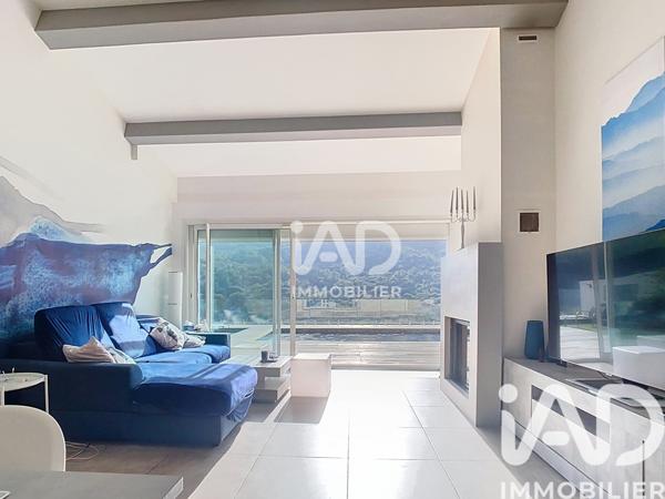 Maison à vendre 5 pièces 130 m² Mandelieu-la-Napoule