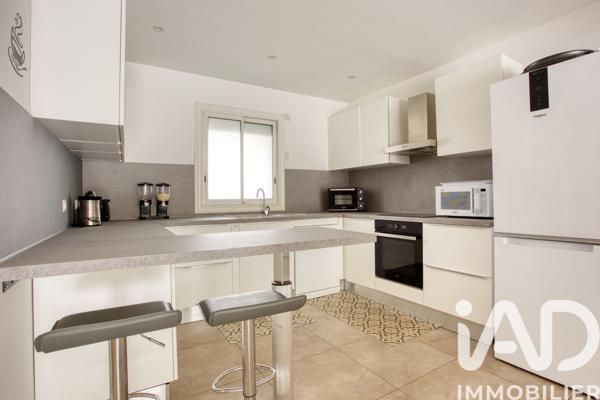 Maison à vendre 5 pièces 130 m² Mandelieu-la-Napoule