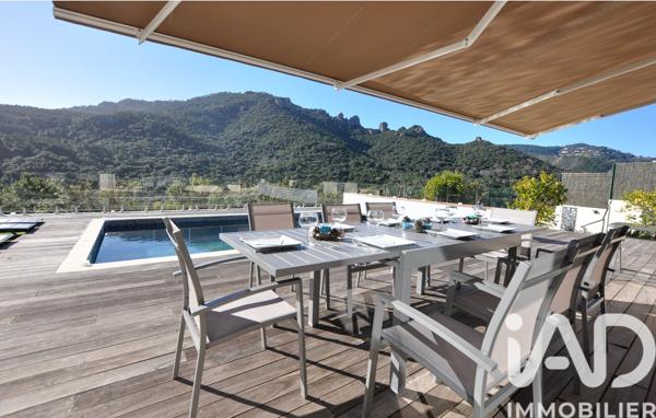 Maison à vendre 5 pièces 130 m² Mandelieu-la-Napoule