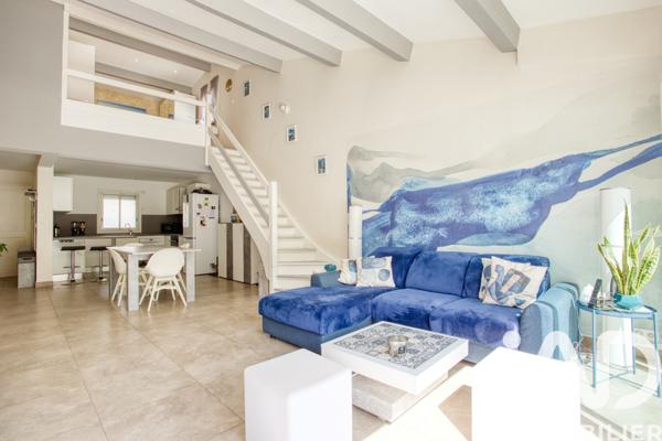 Maison à vendre 5 pièces 130 m² Mandelieu-la-Napoule