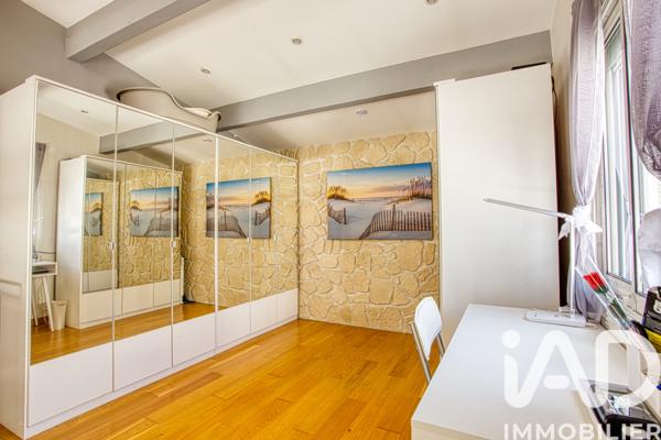 Maison à vendre 5 pièces 130 m² Mandelieu-la-Napoule