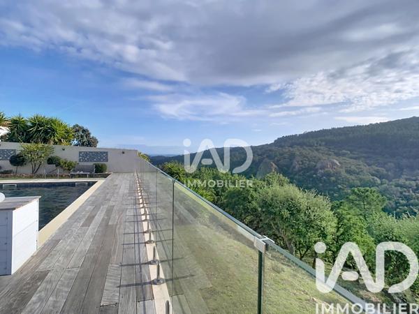 Maison à vendre 5 pièces 130 m² Mandelieu-la-Napoule