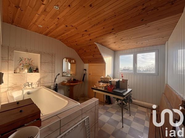 Maison de ville 9 pièces de 212 m² à Saint-Nazaire (44600)