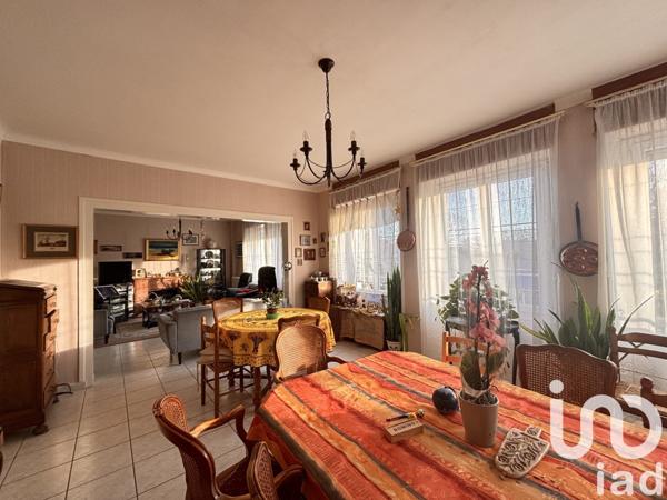 Maison de ville 9 pièces de 212 m² à Saint-Nazaire (44600)