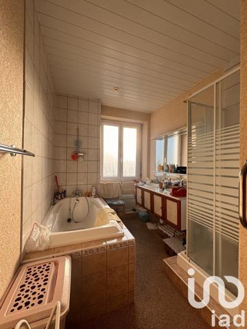 Maison de ville 9 pièces de 212 m² à Saint-Nazaire (44600)