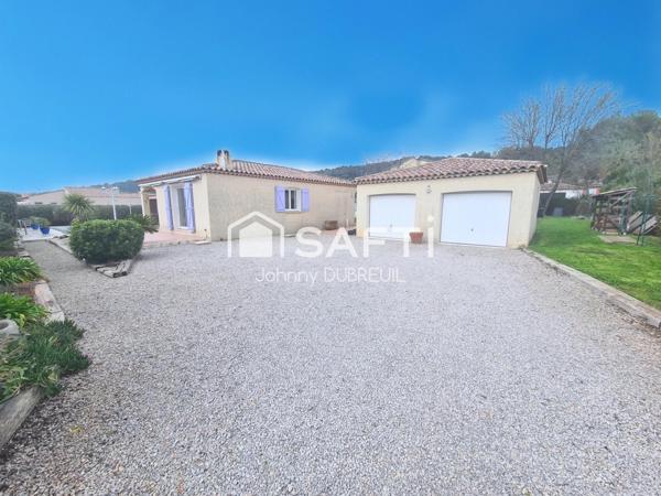PIGNANS - SUPERBE VILLA T4 DE PLAIN-PIED AVEC PISCINE, DOUBLE GARAGE ET PRESTATIONS MODERNES, NICHÉE SUR UN TERRAIN PAYSAGER DE 1 408 M² À DEUX PAS DU CENTRE DU VILLAGE