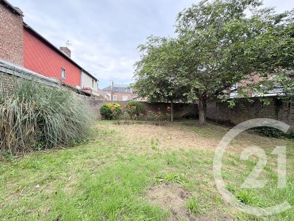 Maison à vendre  9 pièces - 179,40 m 2   ST QUENTIN  - 02