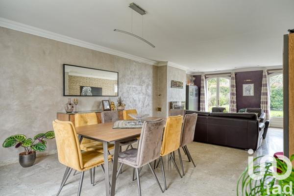 Maison à vendre 9 pièces 300 m² Montsoult