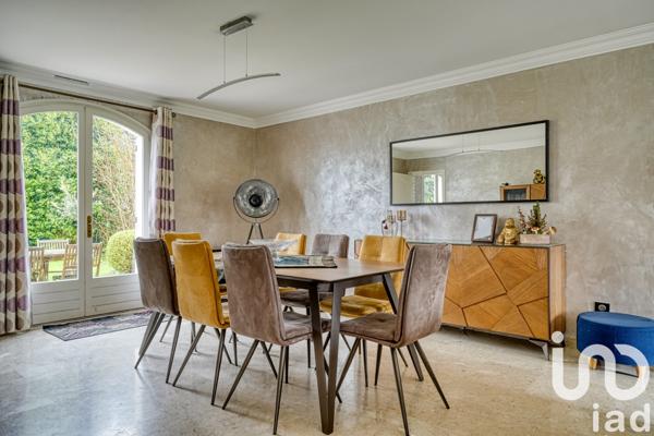 Maison à vendre 9 pièces 300 m² Montsoult