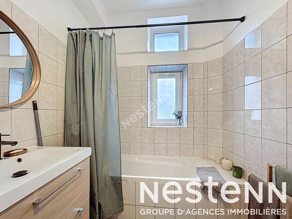 Immeuble Montigny Les Metz - rue de Frescaty 3 appartements - parking - terrain