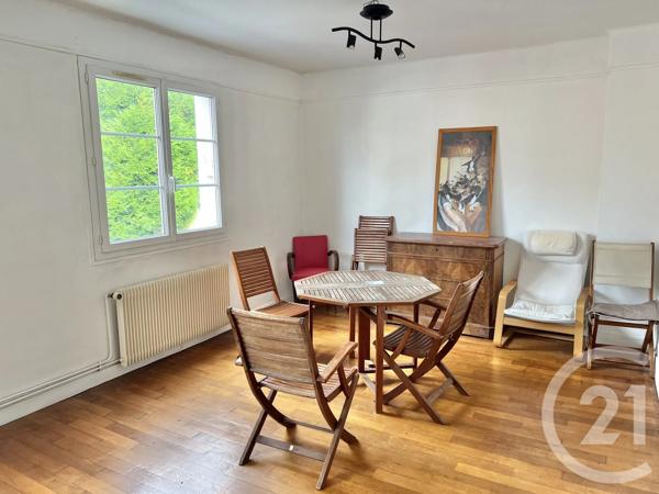 Appartement T2 à vendre  4 pièces - 65 m 2   BEAUVAIS  - 60