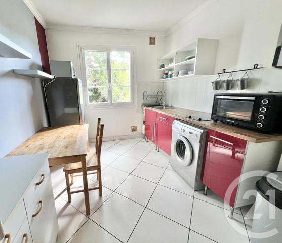 Appartement T2 à vendre  4 pièces - 65 m 2   BEAUVAIS  - 60