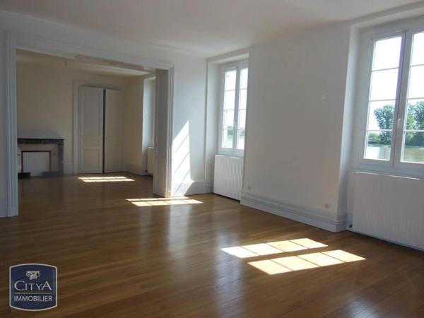 Appartement à louer 5 pièces 120m²