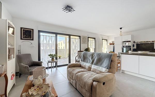 Appartement à vendre    3 pièces •  La Rochelle