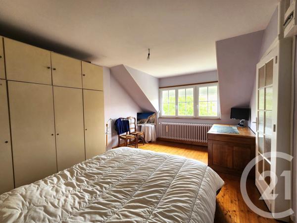 Maison à vendre  6 pièces - 145 m 2   COMPIEGNE  - 60