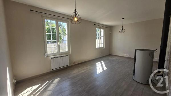 Maison à vendre  5 pièces - 82 m 2   LACROIX ST OUEN  - 60