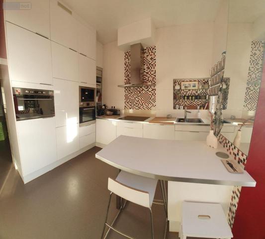 Appartement à vendre à Vitré en Ille-et-Vilaine (35500), ref : 35131-22   
centre-ville