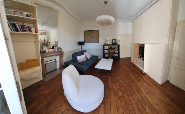 Appartement à vendre à Vitré en Ille-et-Vilaine (35500), ref : 35131-22   
centre-ville