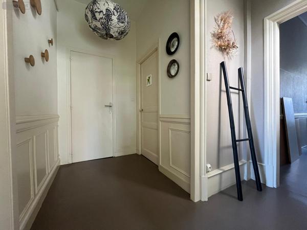 Appartement à vendre à Vitré en Ille-et-Vilaine (35500), ref : 35131-22   
centre-ville