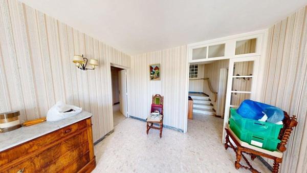 VILLA FAMILIALE 157 m² - Double garage et atelier