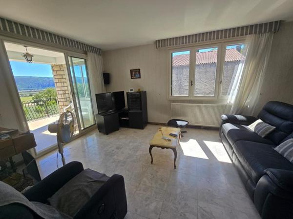 VILLA FAMILIALE 157 m² - Double garage et atelier