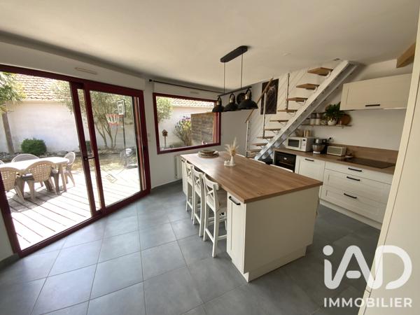 Maison à vendre 8 pièces 210 m² Rang-du-Fliers