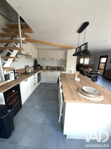 Maison à vendre 8 pièces 210 m² Rang-du-Fliers