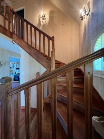 Maison à vendre à Châteaulin dans le Finistère (29150), ref : 29060-1083959